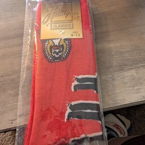 Headgear Men's Red Graphic Socks